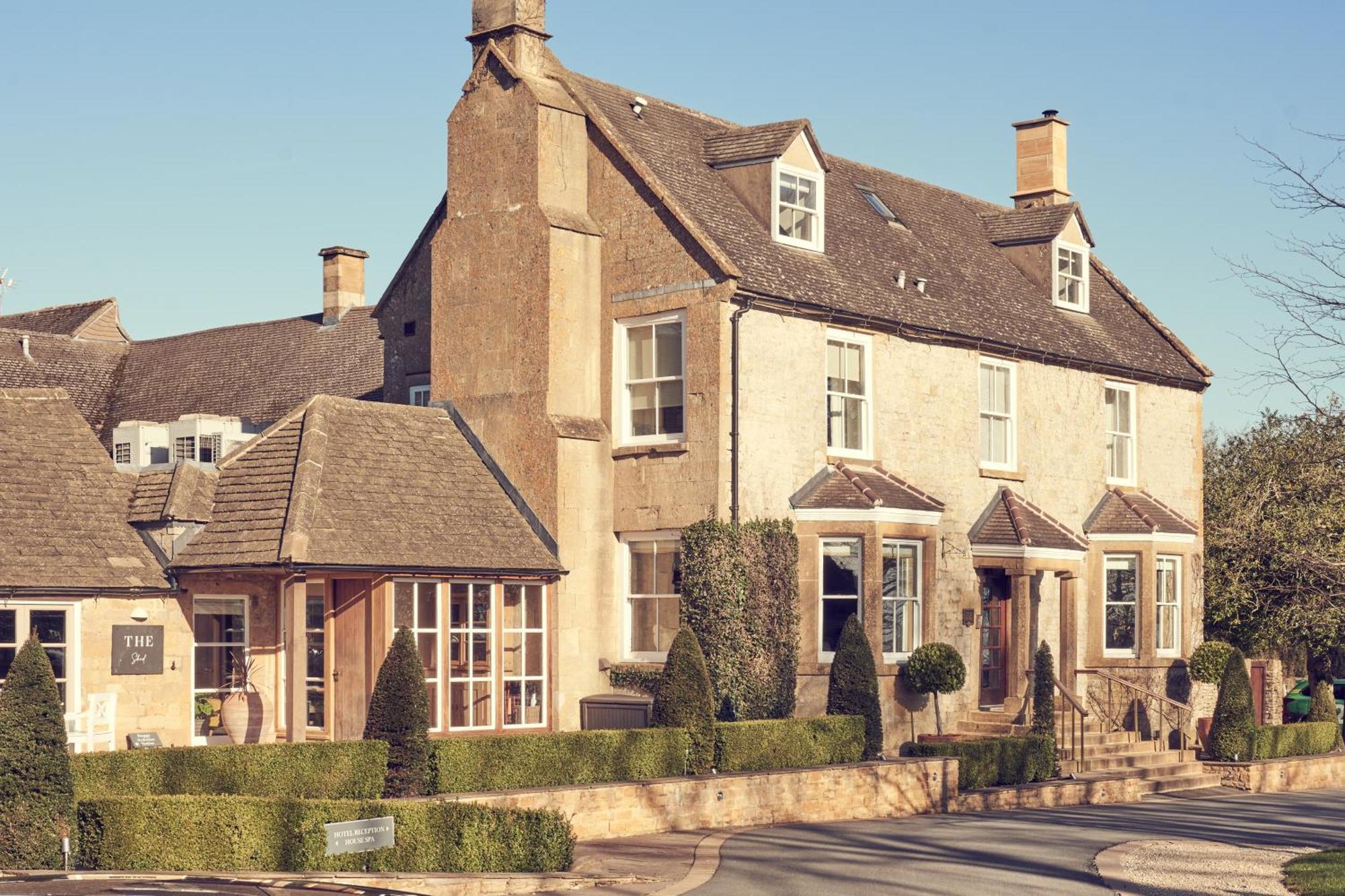 Dormy House Hotel Broadway  Exterior foto